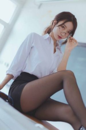 吴亚馨被迷视频8分27秒